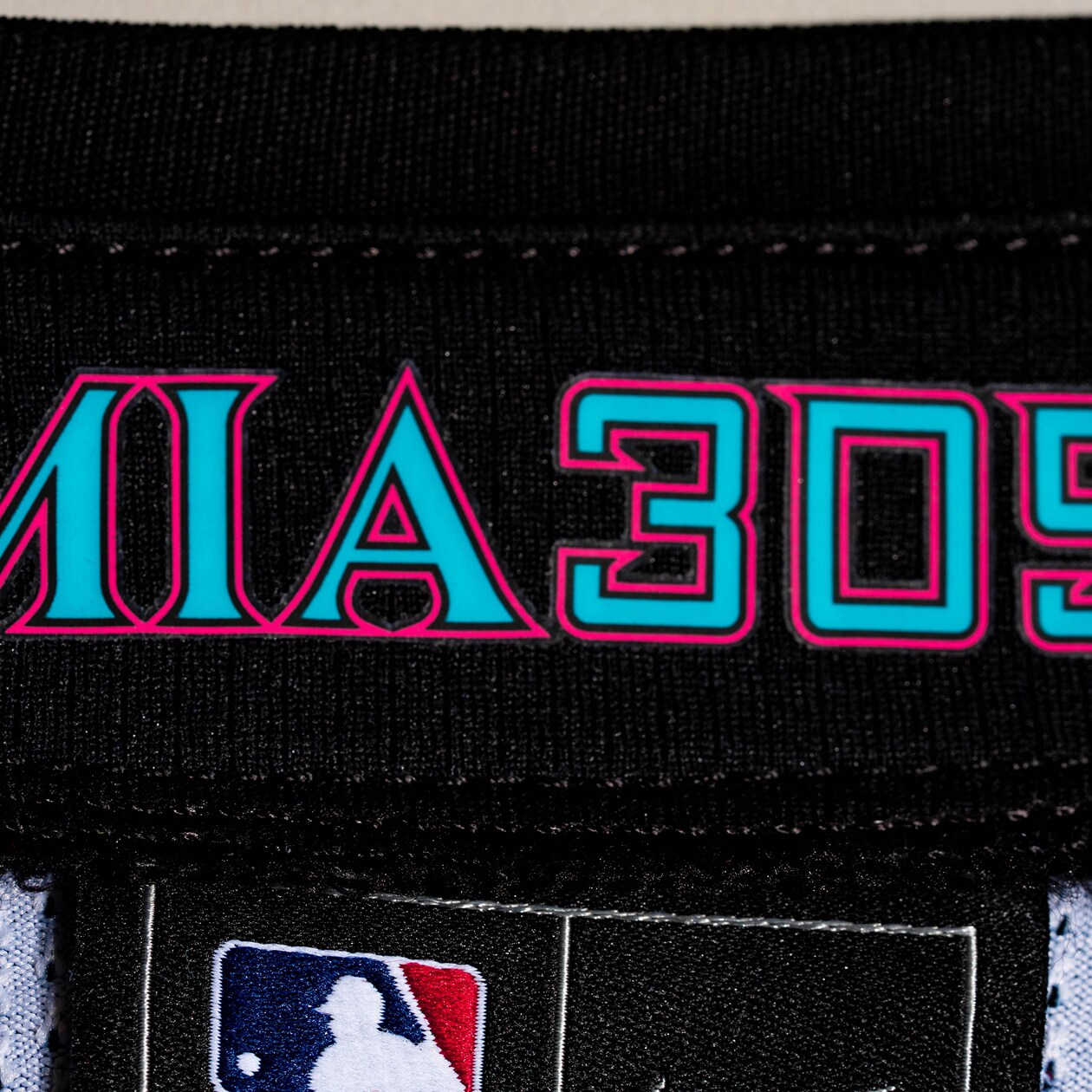 Men's Miami Marlins Nike Black 2025 City Connect Limited Jersey