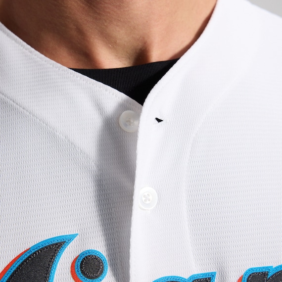 Breathable Mesh Comfort