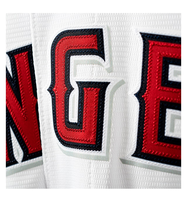 Premium twill team logo and numbers on back for an on-field look.