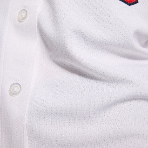 Sustainably Made Performance